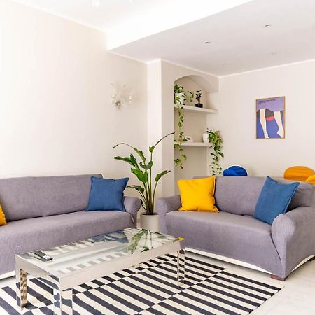 Dimora Manzoni - Bari Center Apartment Luaran gambar
