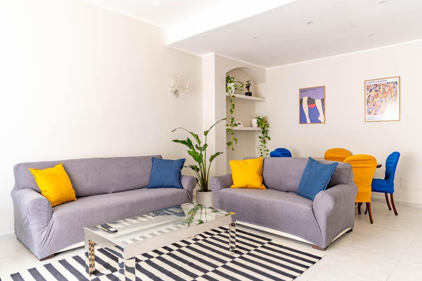 Dimora Manzoni - Bari Center Apartment Luaran gambar