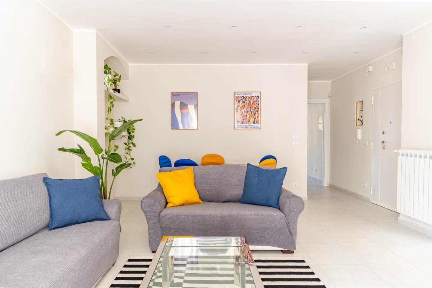 Dimora Manzoni - Bari Center Apartment Luaran gambar